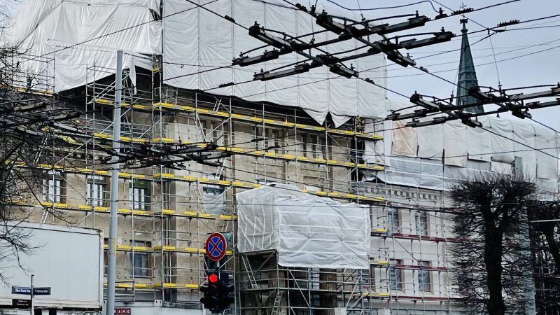 What is a construction management plan?