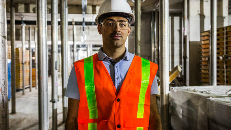 Things to avoid when starting a small construction business